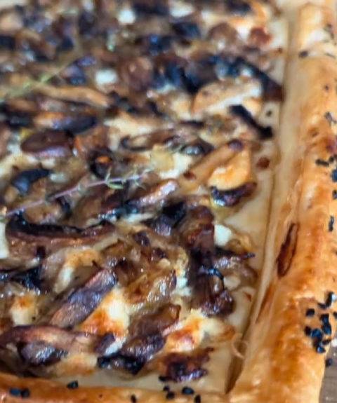 Mushroom Tart with&nbsp;Cheese