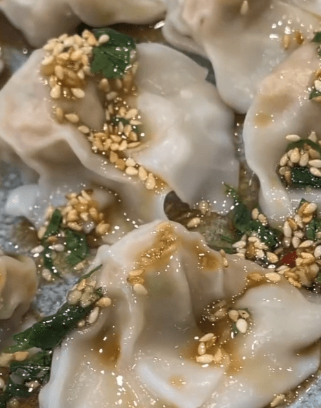 Spicy Chili Oil&nbsp;Wontons